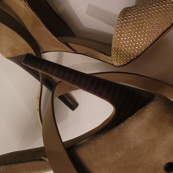 Brand new JOE'S Jeans Pumps - Picture 4 of 4